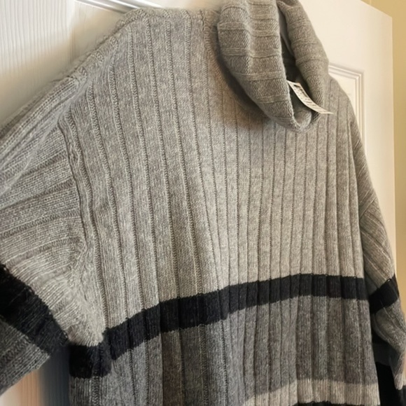 LIMITED America - 90% Lambswool, 10% Nylon - Unique Sweater - XL - Picture 5 of 8